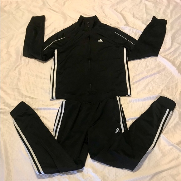 adidas Other - Adidas tracksuit kids size 14
